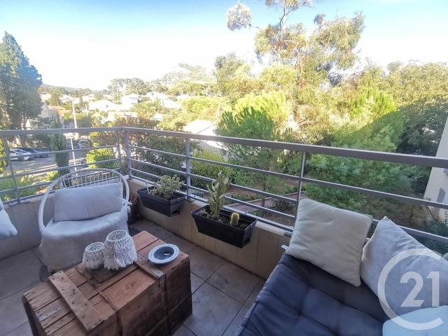 Appartement à vendre - 2 pièces - 40.0 m2 - TOULON - 83 - PROVENCE-ALPES-COTE-D-AZUR - Century 21 Ouest Immo