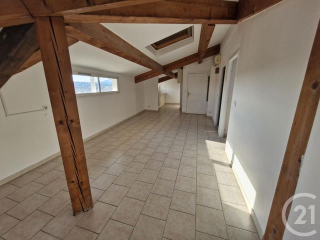 Appartement F2 à louer TOULON